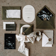 Load image into Gallery viewer, Invitation Stack