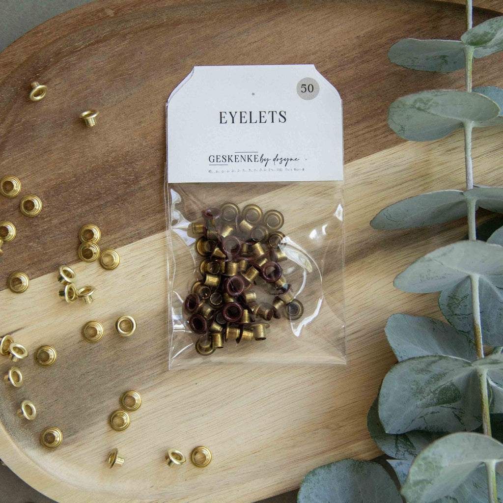 Metallic Eyelets • Assorted colours