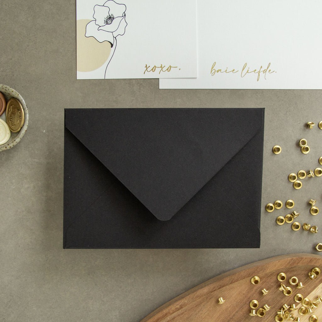 Dusky Black