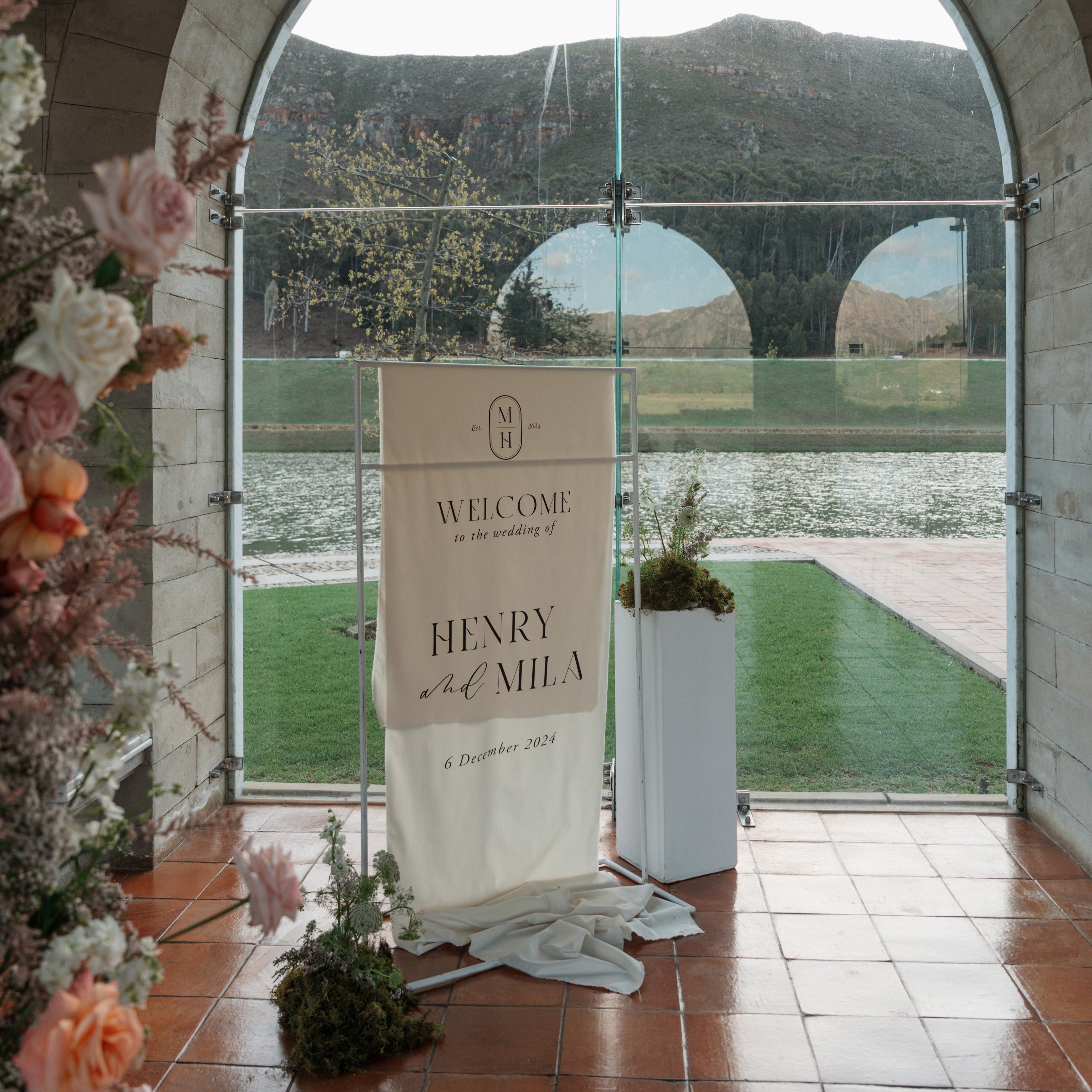 Linen Fabric Welcome