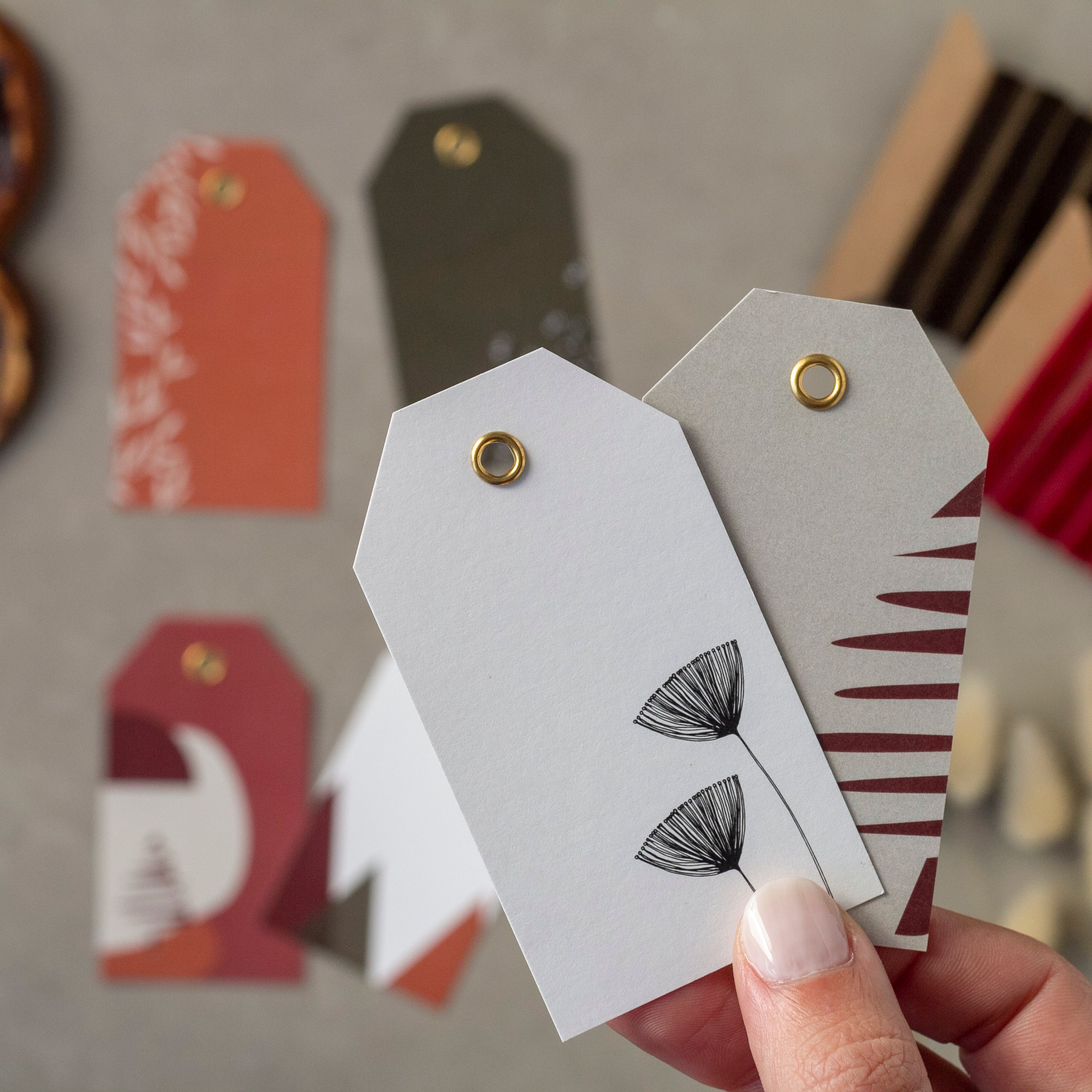 Gold Eyelet Gift Tags • Set of 6