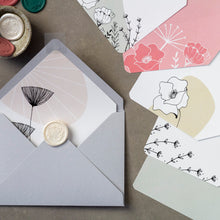 Load image into Gallery viewer, Cheery Summer Gift Wrapping Box
